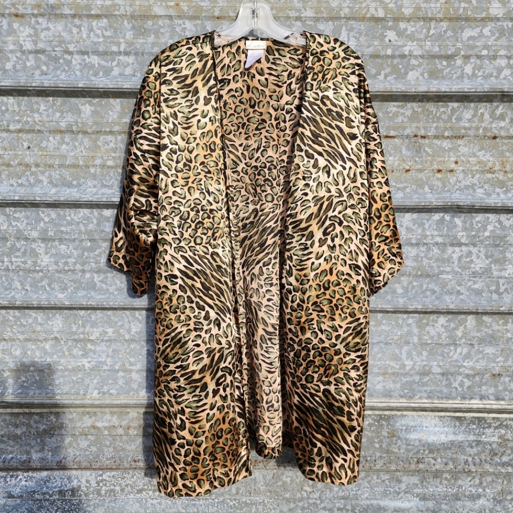 VINTAGE Animal Print Silky Satin Robe